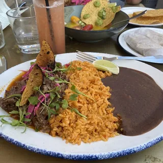 Birria Plate w/ Tortillas