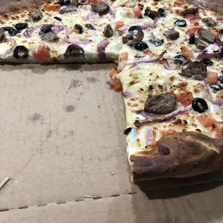 Mediterranean Pizza