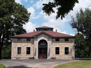 Elmendorf Farm