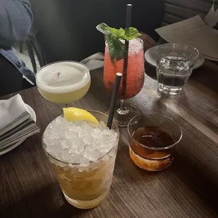 oysters and mussels, drink