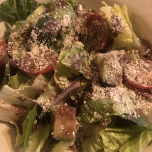 I like the balsamic dressing. It&apos;s zesty and not sweet.