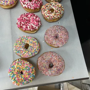 food, donuts, dough desserts