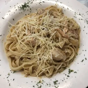 Fettuccine with seafood