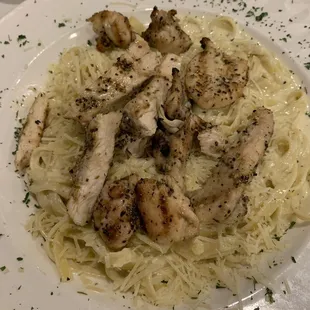 Chicken fettuccine alfredo