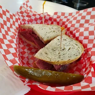 The Original - corned beef sandwich