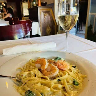 Prawns fettuccine was delicious