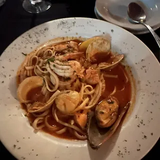 Linguini Pescatore