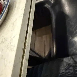 See the dirt in the groove? GROSS AND NASTY!