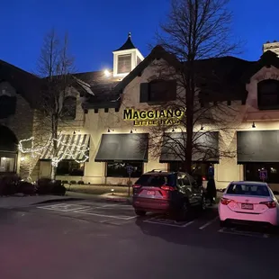 the outside of the restaurant