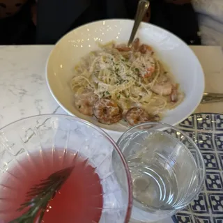 Shrimp Fettuccine Alfredo
