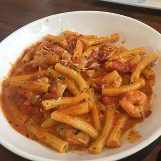 Shrimp & Scallops Alla Vodka