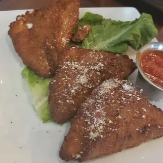 Fried Fresh Mozzarella Appetizer