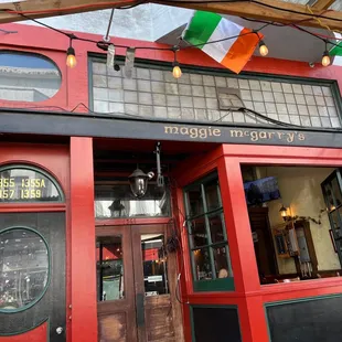 the entrance to the restaurant