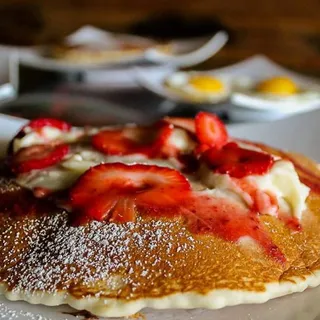 Strawberry Cheesecake Pancakes