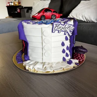 a cake with a car on it