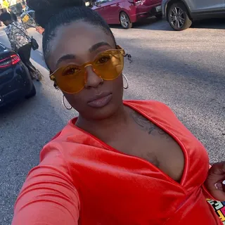 Dominique T.
