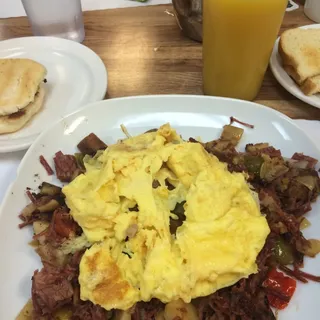 Traditional Corned Beef Hash, 2 Eggs Breakfast