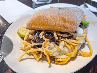 Oak Eatery