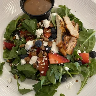Strawberry Salad with Blacken Chicken