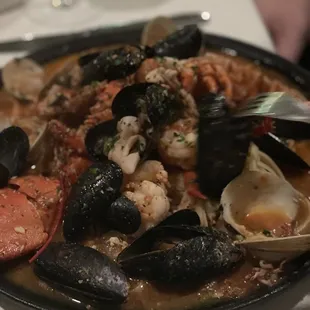 Fruitti di Mare - with a good size half a lobster.