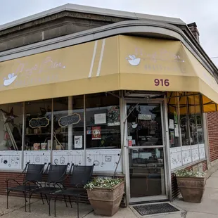 Magic Bites Bakery 5/2018