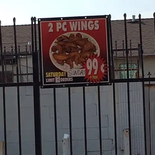 Magic Fingers Eat Em Up