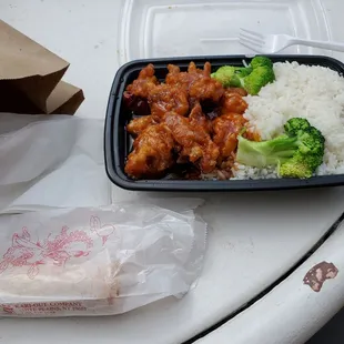 General Tso lunch special