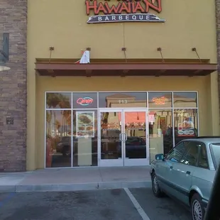 Magic Hawaiian Barbeque Storefront (05-2009)