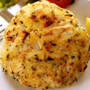 The BEST crabcakes, delivered to you.