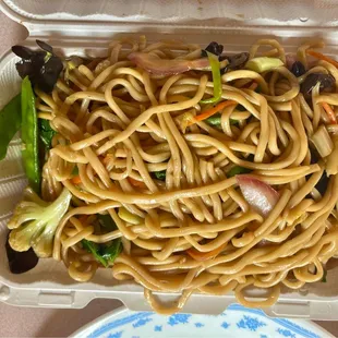 Vegetable Lo Mein