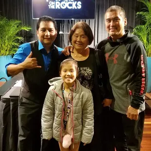 Lucky to have taken this picture with Mark. He even did one last trick for us. A night to remember!