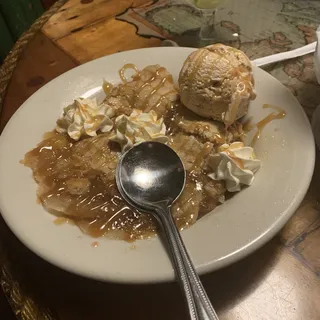 Pazzaz Apple Cobbler