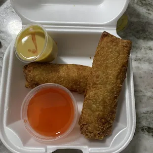 Eggrolls with sweet-and-sour sauce and hot mustard