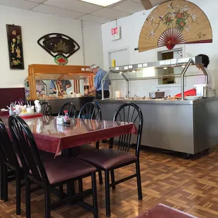 They buffet lunch too.