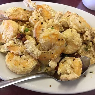 Peppercorn shrimp, a chef's special dish! You can't go wrong with this dish and you can't get anywhere else. So enjoy when you there!