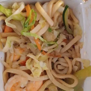 Shrimp in Chow Mein and Veggies