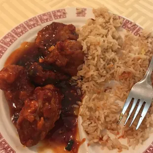 Some of the best General Tso chicken I&apos;ve had in quite a long time.