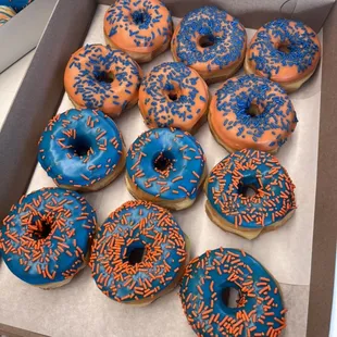 Regular raised donuts!