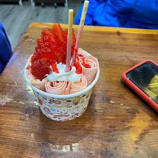 Note the sliced strawberry!