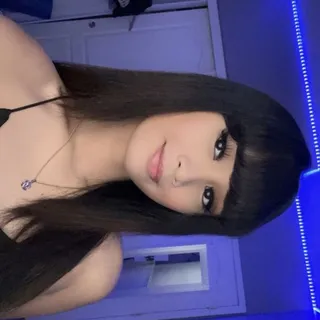 Nikki M.