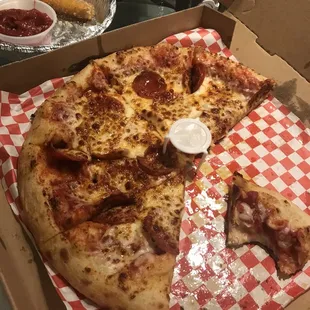 Pizza double cheese and pepperoni.  Not a bad pizza but not worth the gourmet pizza price