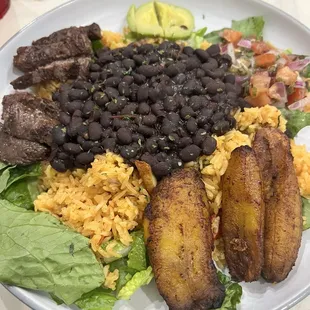 Mex bowl with steak and added lettuce