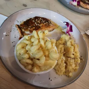 Salmon, mac and cheese and potatoes