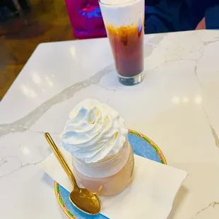 The Hot Chocolate &amp; Thai Tea