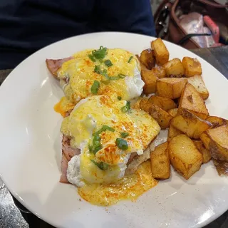 Country Benedict