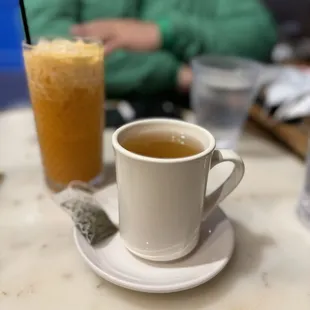 Thai Tea Iced Latte and Jasmine Hot Tea