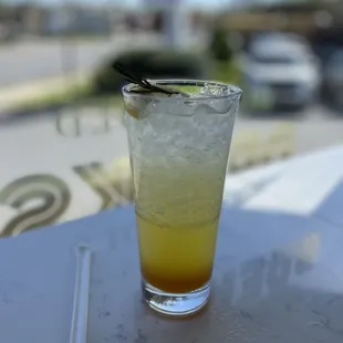 Magnolia's dessert bar: lemonade- delicious but very sugary