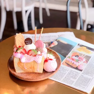 Pocky Strawberry Toast