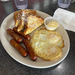 French Toast was to die for, it came out hot and fresh. The wait staff was friendly will definitely coming back