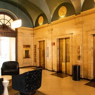 Lobby at Magnolia Hotel Omaha